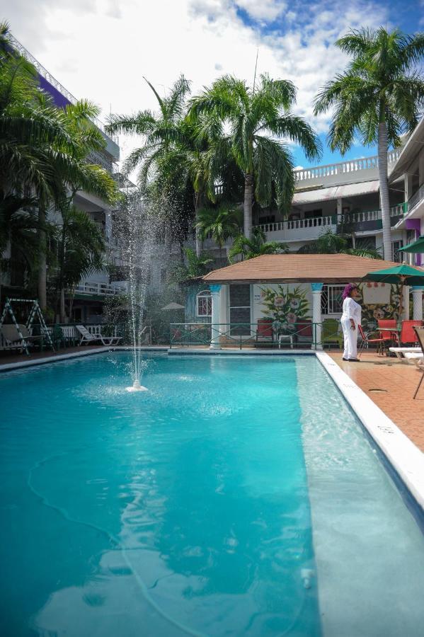 Glorianna Hotel Montego Bay Eksteriør billede
