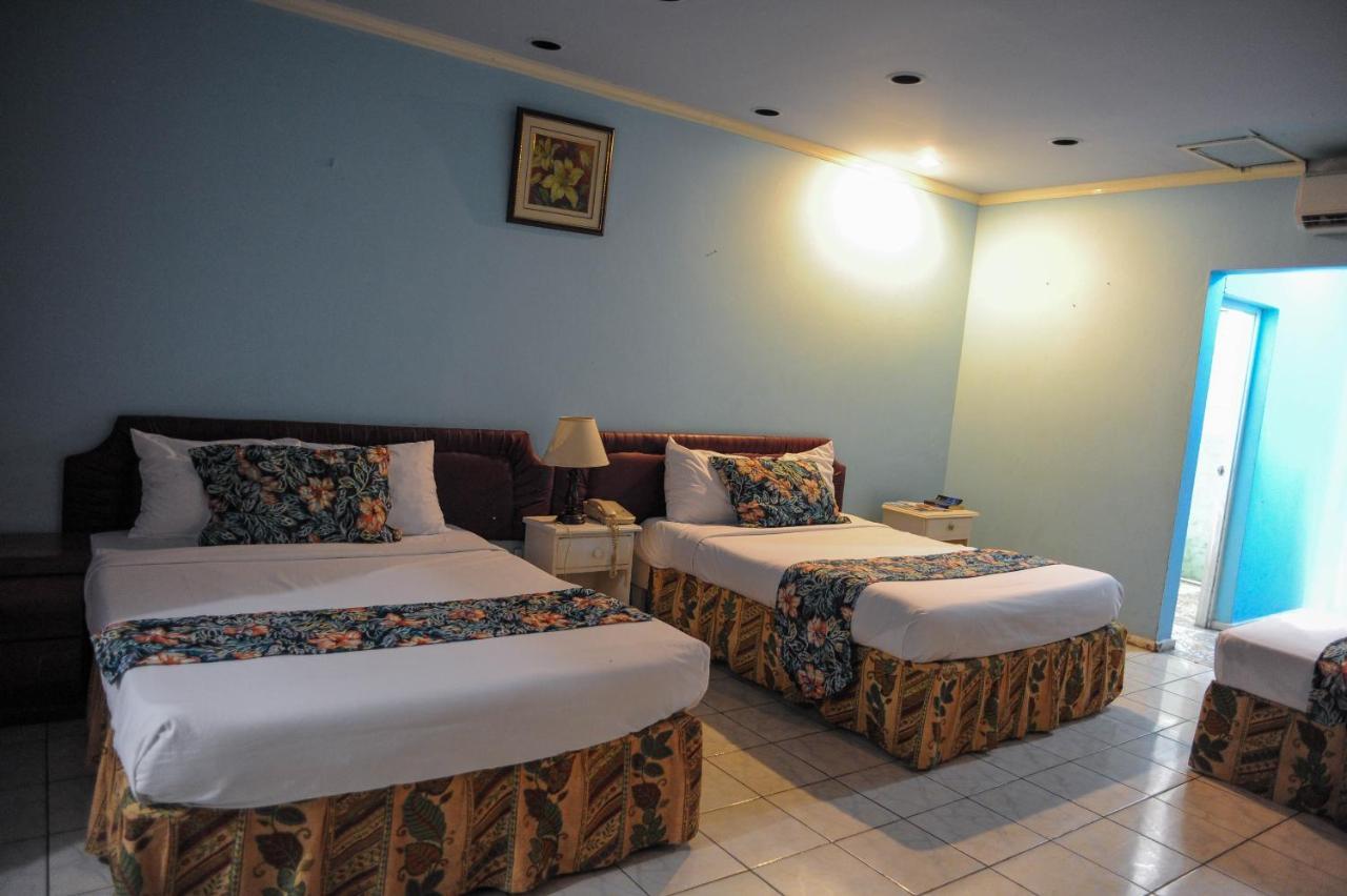 Glorianna Hotel Montego Bay Eksteriør billede